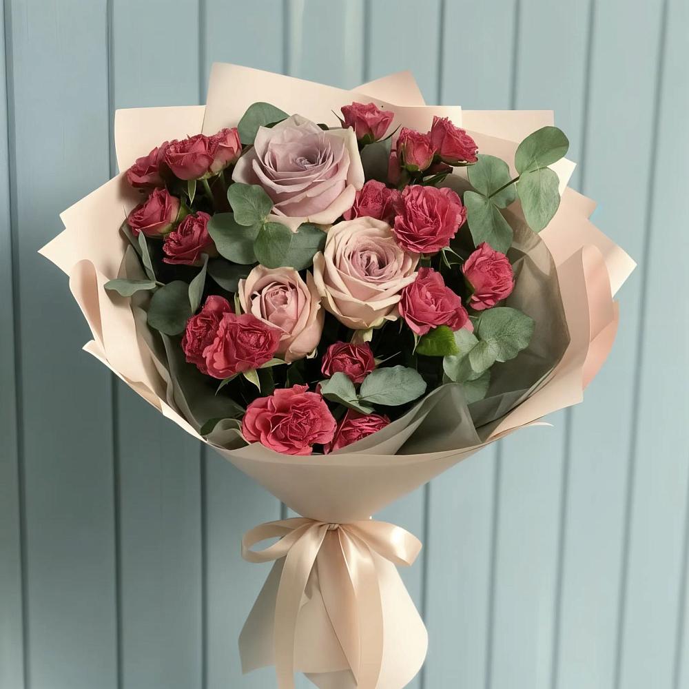Букет цветов из: Гвоздики и Розы в Любытино