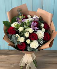 Букет цветов из:  Розы и Альстромерии в Любытино