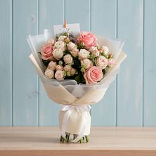 Букет цветов из:  Розы в Любытино