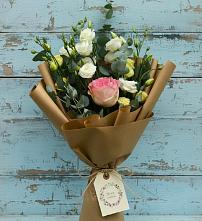 Букет цветов из:  Розы и Лизиантусы #REPLACE_PRED# Любытино